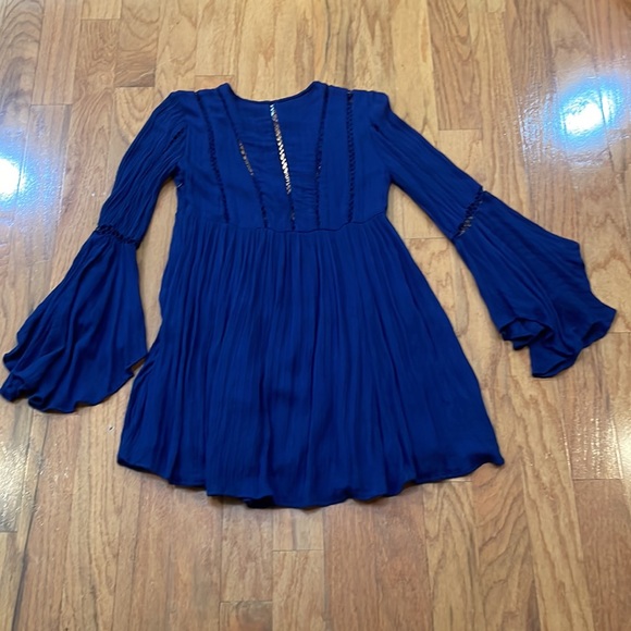 Free People Blue Gauze Ruffles size XS Bohemian Hippy Cut outs - Picture 12 of 12